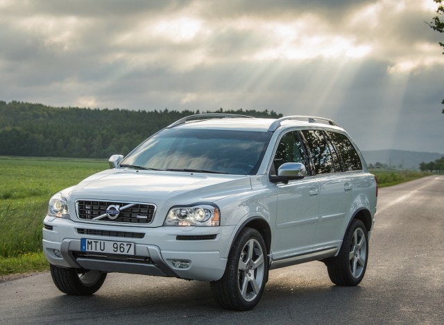 New Volvo XC90 2013 (8).jpg